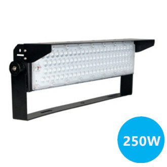 Stadium LED Floodlight Sharplux 250w 5000k/cool white - Philips driver - IP66