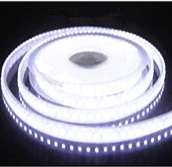 LED-STREIFEN 24 V SMD 5050 60 LEDs / m 6000 k / Tageslicht 5 m Rolle * IP20